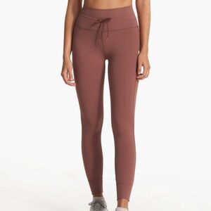 Vuori Daily Leggings XS Burgundy